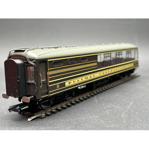 221 - Hornby R4377 Devon Belle Pullman Observation Car with working lights - Tested
(250g)
Fine detail