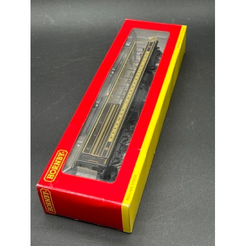 221 - Hornby R4377 Devon Belle Pullman Observation Car with working lights - Tested
(250g)
Fine detail