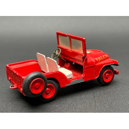 270 - Tekno 445 Scania Vabis Fire truck, with Tekno 814 Jeep - vintage Made in Denmark
(350g)
Fire truck l... 