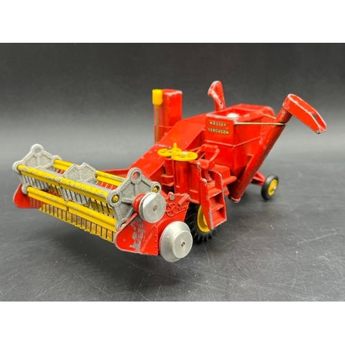 258 - Corgi, Dinky And Britains Farm Vehicles
(1700g)
Corgi Major Toys Massey Ferguson 780 Combine
Britain... 