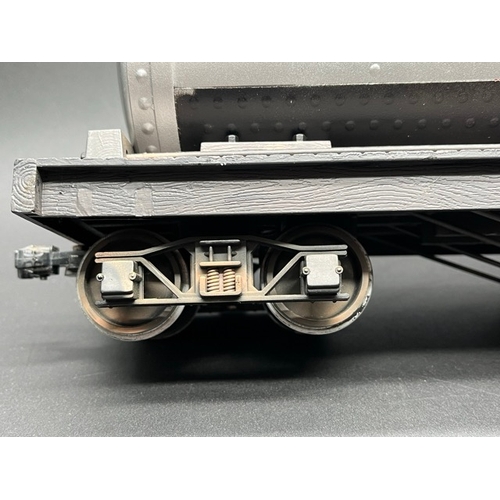 12 - Conoco Tank car/wagon G scale double bogie appearing Kit built to very good standard
(700g)
Nice det... 