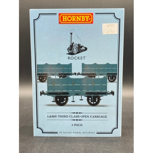 196 - Two Hornby Coach/Wagon packs 'As New'
(350g)
Hornby R60014 4 wheel Liverpool and Manchester Railway ... 