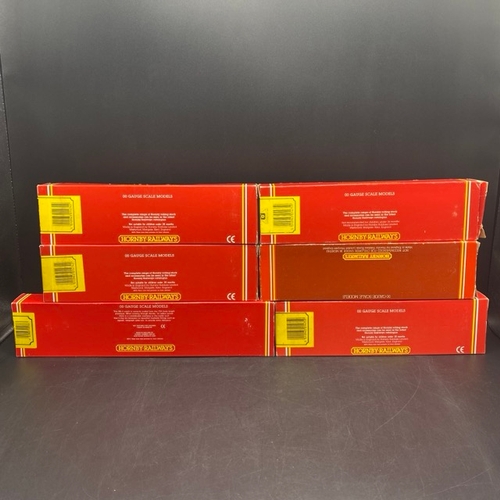 233 - Six Hornby OO gauge boxed coaches 'Ready-to-Roll'
(850g)
Hornby R4076 Mk4 RSB restaurant standard bu... 