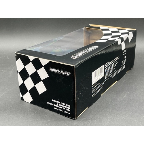 295 - Three Minichamps (Paul's Model Art) Benetton F1 Racing Cars 1/18 scale
(2500g)
Benetton Ford B194 GP... 