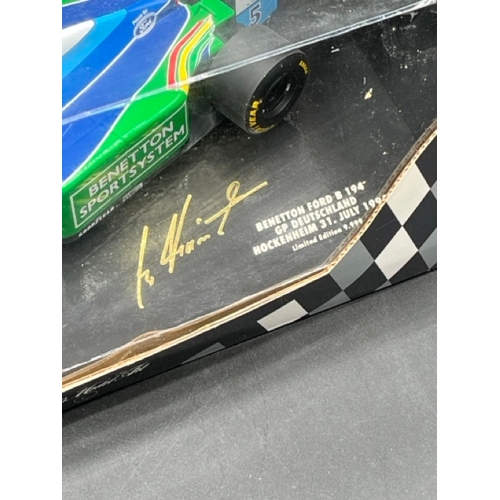295 - Three Minichamps (Paul's Model Art) Benetton F1 Racing Cars 1/18 scale
(2500g)
Benetton Ford B194 GP... 