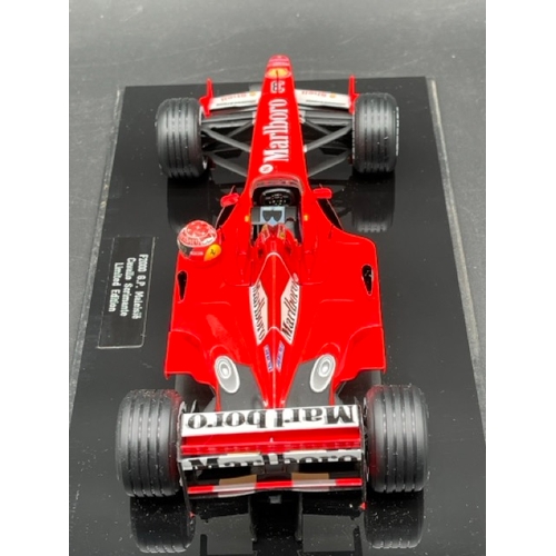 305 - A Cavallo Scrimante Limited Edition 1:18 scale model of Ferrari F2000 GP Maleisië 
(1200g)
Fine deta... 