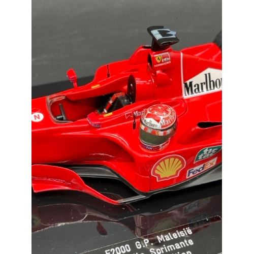 305 - A Cavallo Scrimante Limited Edition 1:18 scale model of Ferrari F2000 GP Maleisië 
(1200g)
Fine deta... 