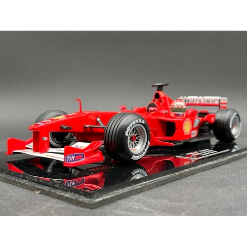 305 - A Cavallo Scrimante Limited Edition 1:18 scale model of Ferrari F2000 GP Maleisië 
(1200g)
Fine deta... 