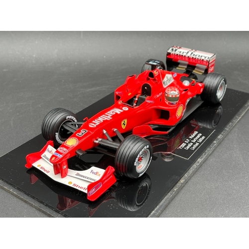 305 - A Cavallo Scrimante Limited Edition 1:18 scale model of Ferrari F2000 GP Maleisië 
(1200g)
Fine deta... 