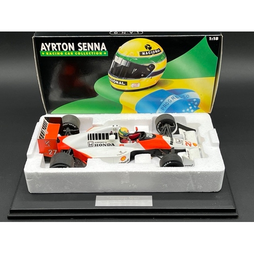 302 - LANG McLaren MP 4/5B Ayrton Senna 1/18 scale in box with display stand
(1100g)
