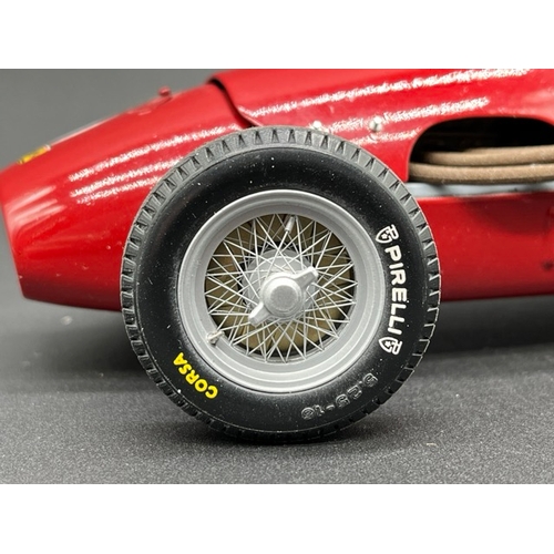 304 - Exoto Motobox Ferrari 500 F2 A0726 1:18 scale, Fine detail model - UnBoxed
(350g)
Showing little dus... 