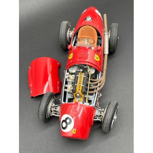 304 - Exoto Motobox Ferrari 500 F2 A0726 1:18 scale, Fine detail model - UnBoxed
(350g)
Showing little dus... 