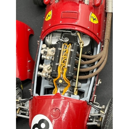 304 - Exoto Motobox Ferrari 500 F2 A0726 1:18 scale, Fine detail model - UnBoxed
(350g)
Showing little dus... 