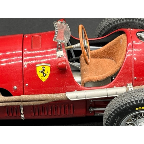 304 - Exoto Motobox Ferrari 500 F2 A0726 1:18 scale, Fine detail model - UnBoxed
(350g)
Showing little dus... 