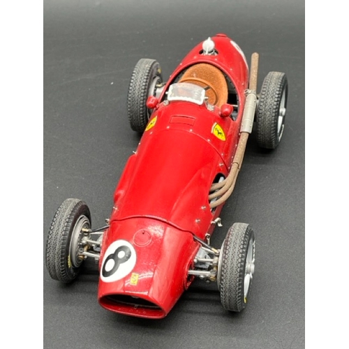 304 - Exoto Motobox Ferrari 500 F2 A0726 1:18 scale, Fine detail model - UnBoxed
(350g)
Showing little dus... 