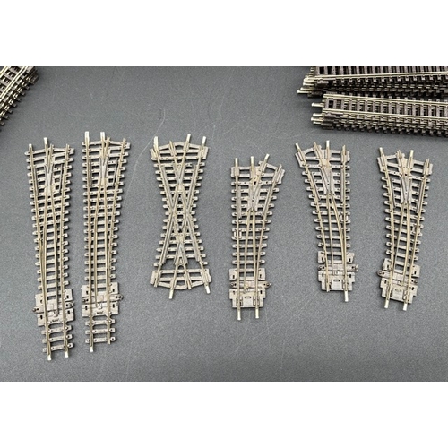 237 - A quantity of N gauge Peco/Bachmann previously used track
(700g)
Over 90 pieces, including five poin... 