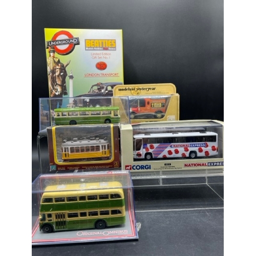 279 - 6 Boxed Die-cast vehicles
(2000g)
EFE Beaties Ltd Edn Gift Set No.1 London Transport Bus Set 1:76 (E... 