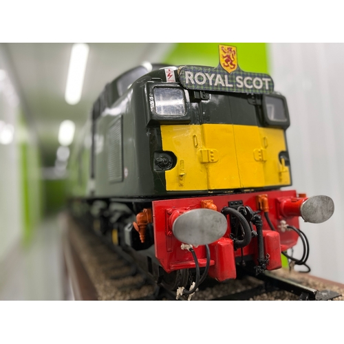 2 - 5 inch gauge Class 40 D326 in pristine condition, 