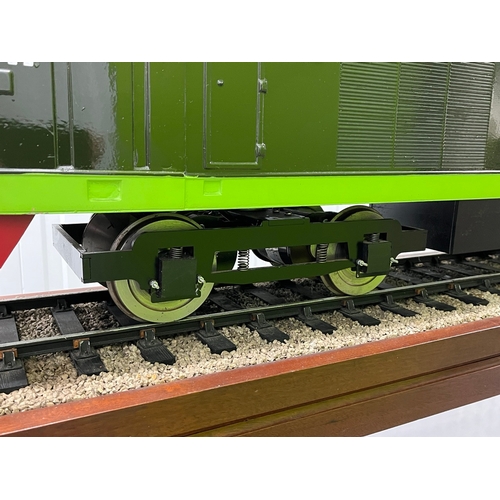 4 - 5 inch gauge Class 35 Bo-Bo Hymek D7017 Diesel locomotive in Good condition
From the Rob Denton coll... 