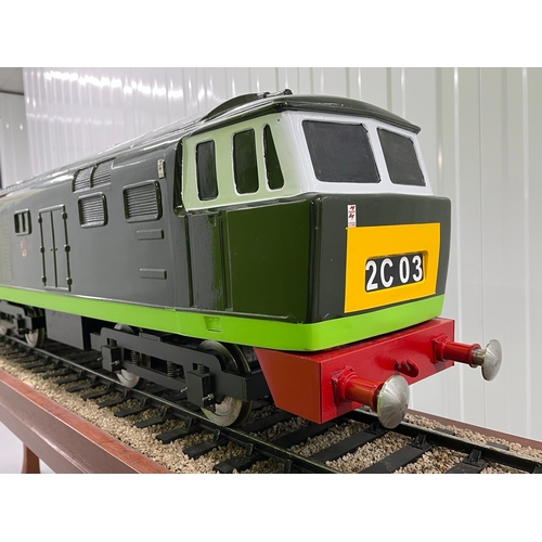 4 - 5 inch gauge Class 35 Bo-Bo Hymek D7017 Diesel locomotive in Good condition
From the Rob Denton coll... 