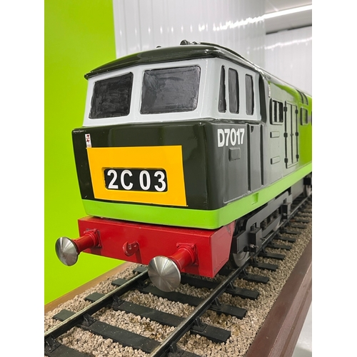 4 - 5 inch gauge Class 35 Bo-Bo Hymek D7017 Diesel locomotive in Good condition
From the Rob Denton coll... 