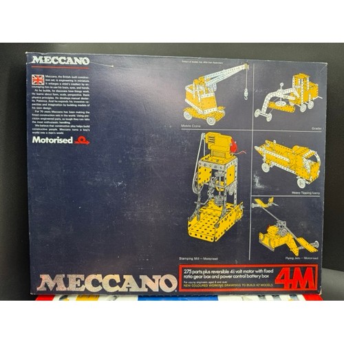 254 - Meccano M4 Motorised Stamping Mill - Appears Complete in Box with instructions.
