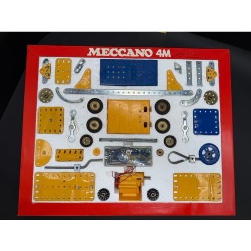 254 - Meccano M4 Motorised Stamping Mill - Appears Complete in Box with instructions.
