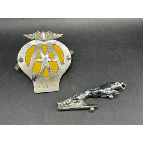 282 - A mixed Motoring Lot
(1600g)
Jaguar chrome car bonnet emblem 125mm length
AA membership car badge
Co... 