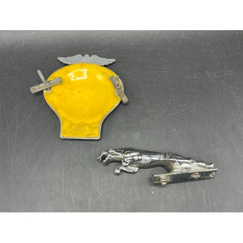 282 - A mixed Motoring Lot
(1600g)
Jaguar chrome car bonnet emblem 125mm length
AA membership car badge
Co... 