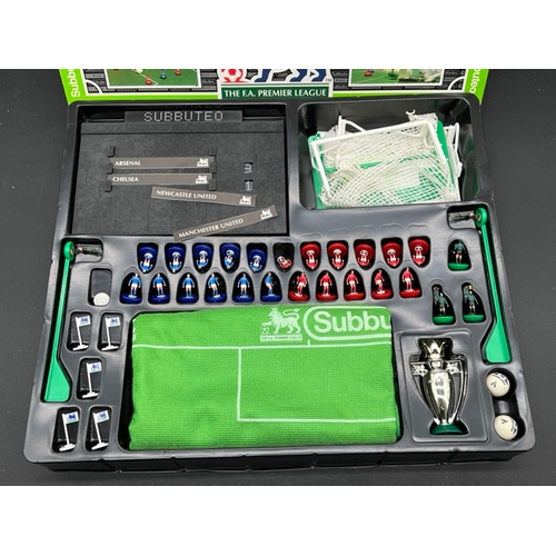 355 - Three complete sets of Subbuteo (Lightweight era), with three boxed complete teams, plus additional ... 