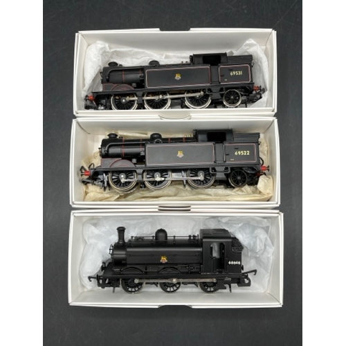 212 - Three OO gauge Steam Locomotives, each Tested as Runners
(1000g)
Hornby R1029 Class N2 0-6-2T 69522 ... 