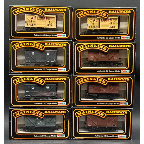 396 - 77 OO gauge Mainline Rolling stock wagons and vans each boxed
(5400g)
includes:- 
Cattle wagons (11)... 