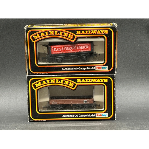 397 - 77 OO gauge Mainline Rolling stock Tank wagons, plank wagons and others each boxed
(5300g)
includes:... 