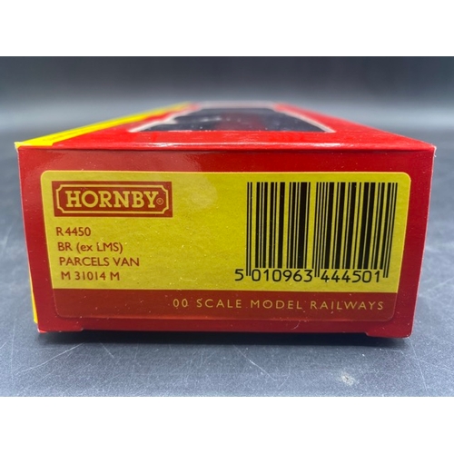 413 - 7 OO gauge boxed Hornby Vans and Brake Vans Rolling Stock
(1100g)
Hornby R4306A Maunsell 4-wheel pas... 