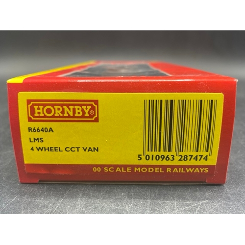 413 - 7 OO gauge boxed Hornby Vans and Brake Vans Rolling Stock
(1100g)
Hornby R4306A Maunsell 4-wheel pas... 