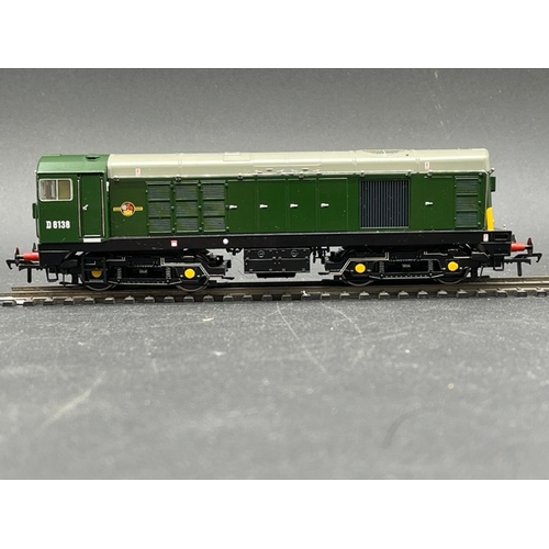 219 - Bachmann Branchline 32-034DS Class 20 D8138 in BR Green with Centre Head Code Box (DCC Sound Fitted)... 