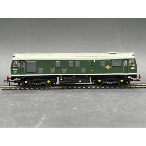 224 - Bachmann Branchline 32-325 Class 25/1 D5211 in BR Green - Tested Runner
(550g)