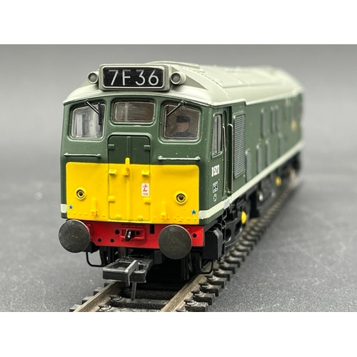 224 - Bachmann Branchline 32-325 Class 25/1 D5211 in BR Green - Tested Runner
(550g)