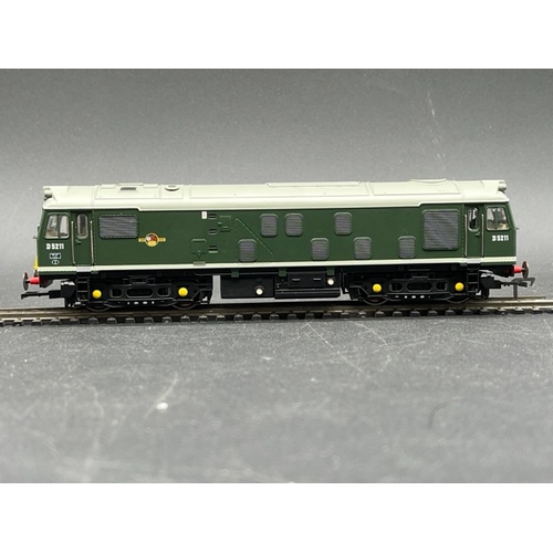 224 - Bachmann Branchline 32-325 Class 25/1 D5211 in BR Green - Tested Runner
(550g)