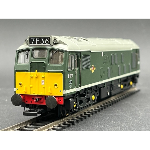 224 - Bachmann Branchline 32-325 Class 25/1 D5211 in BR Green - Tested Runner
(550g)