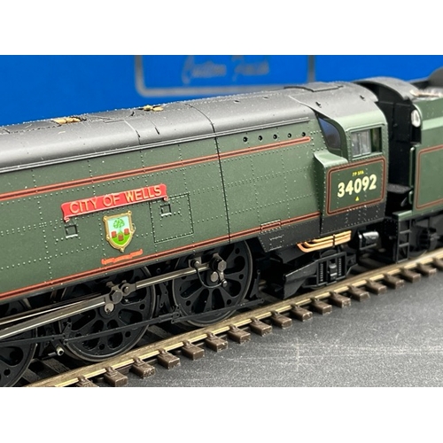 228 - TMC Custom Finish Hornby West Country Class 'City of Wells' 34092 4-6-2 - Tested Non-Runner
(750g)
w... 