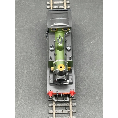 230 - Hornby R3022 A1X Terrier Class 0-6-0T 2662 in Southern Green - Tested Runner
(300g)