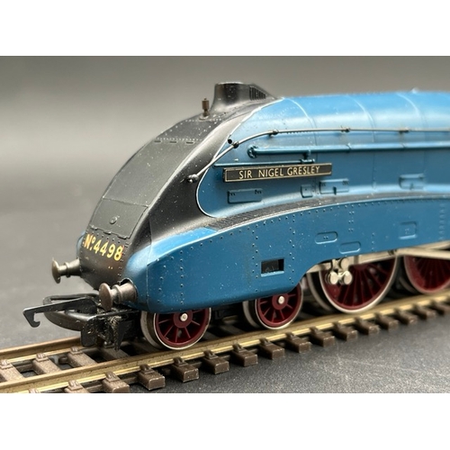 231 - Hornby R528 A4 4498 