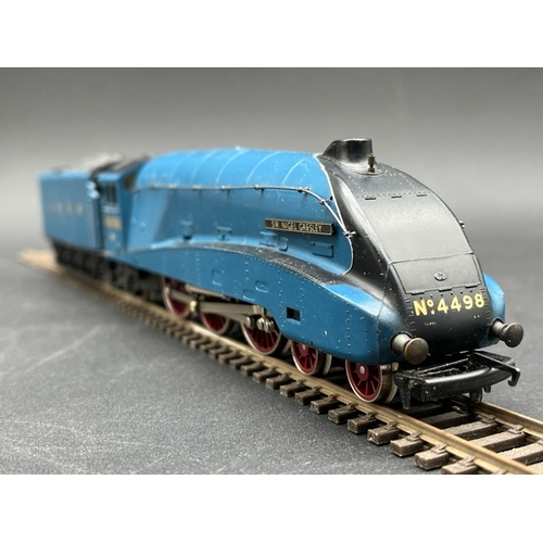 231 - Hornby R528 A4 4498 