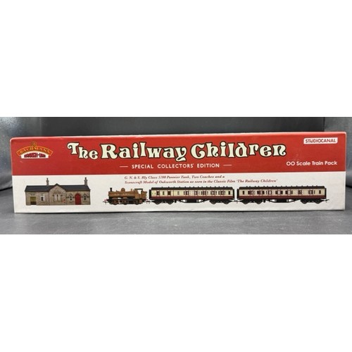 177 - Bachmann Branchline The Railway Children Special Collectors Edition 30-575. Untested as appears as n... 