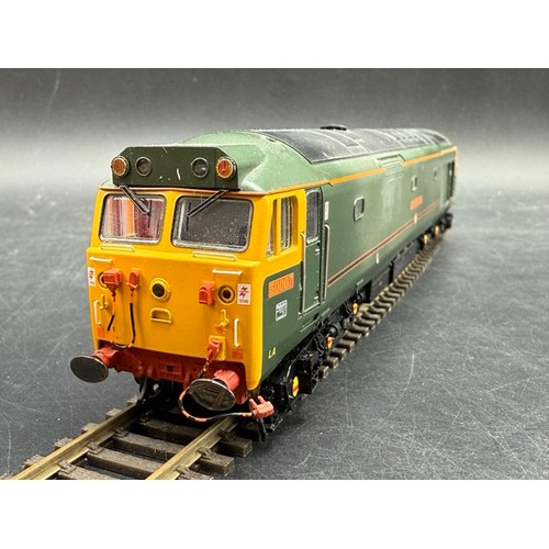 233 - Hornby R2408 BR CO-CO Diesel Electric Class 50 Locomotive 'Sir Edward Elgar' - Tested Runner
(800g) ... 