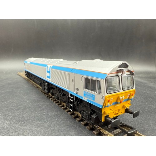 241 - Hornby R3041 Kenneth J Painter Co-Co Diesel Electric Class 59 Locomotive 59005 Yeoman. Tested Runner... 