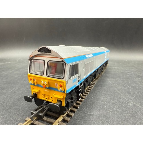 241 - Hornby R3041 Kenneth J Painter Co-Co Diesel Electric Class 59 Locomotive 59005 Yeoman. Tested Runner... 