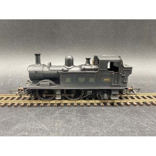 178 - Hornby R3186 Trains On Film: Titfield Thunderbolt train pack with 14xx, lowmac, toad brake van & DVD... 