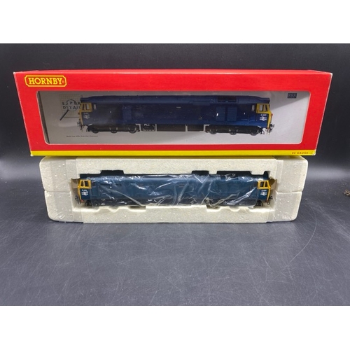 234 - Hornby R2474 Class 50 D421 in BR blue livery - Tested Runner with lights
(800g)
Loose detail